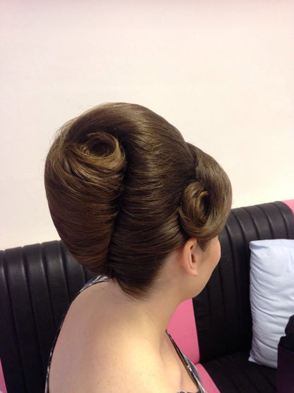 Pin up Makeovers at our Vintage Studios